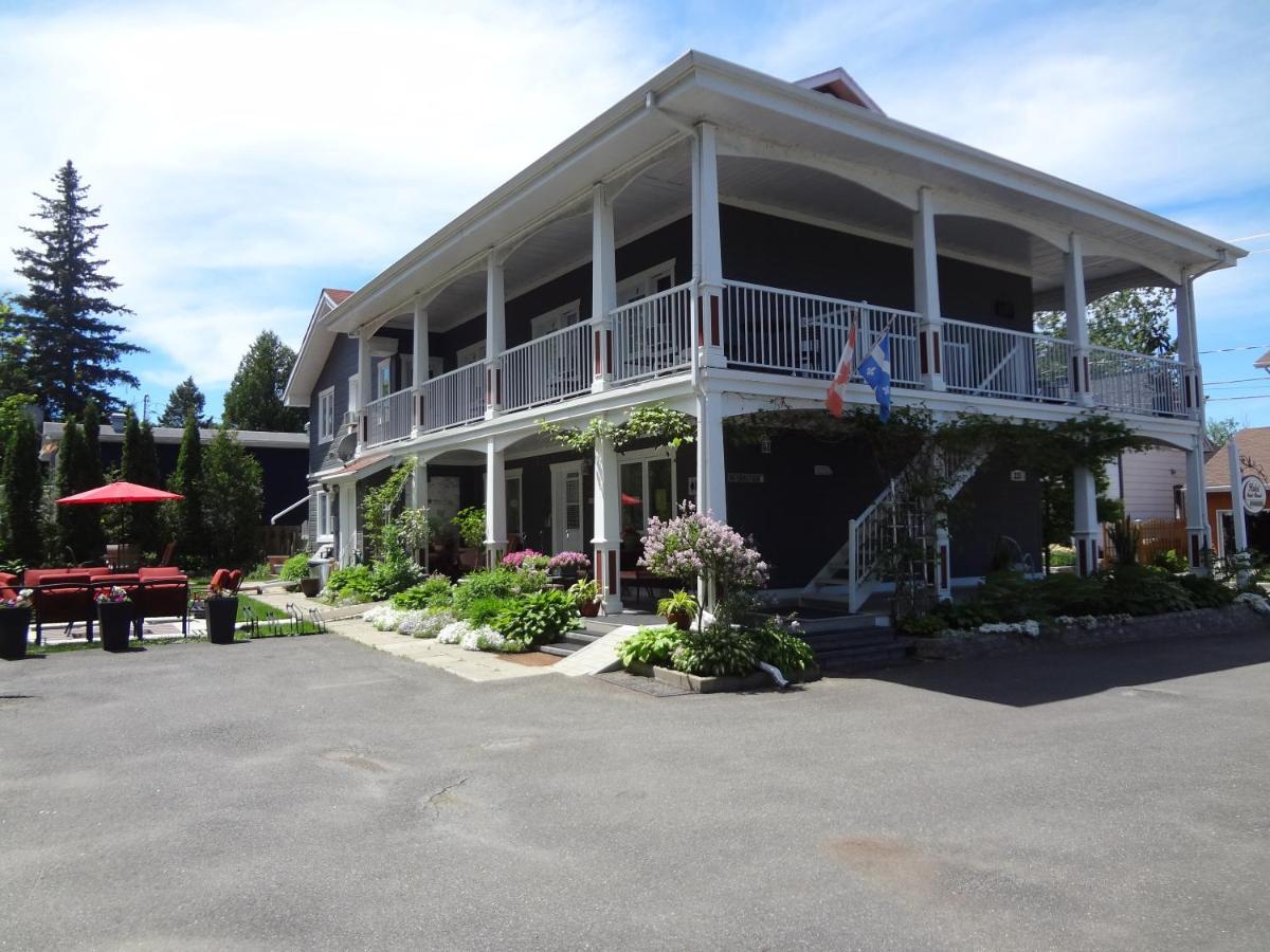 Auberge Pres du Lac Saint-Donat-de-Montcalm Extérieur photo