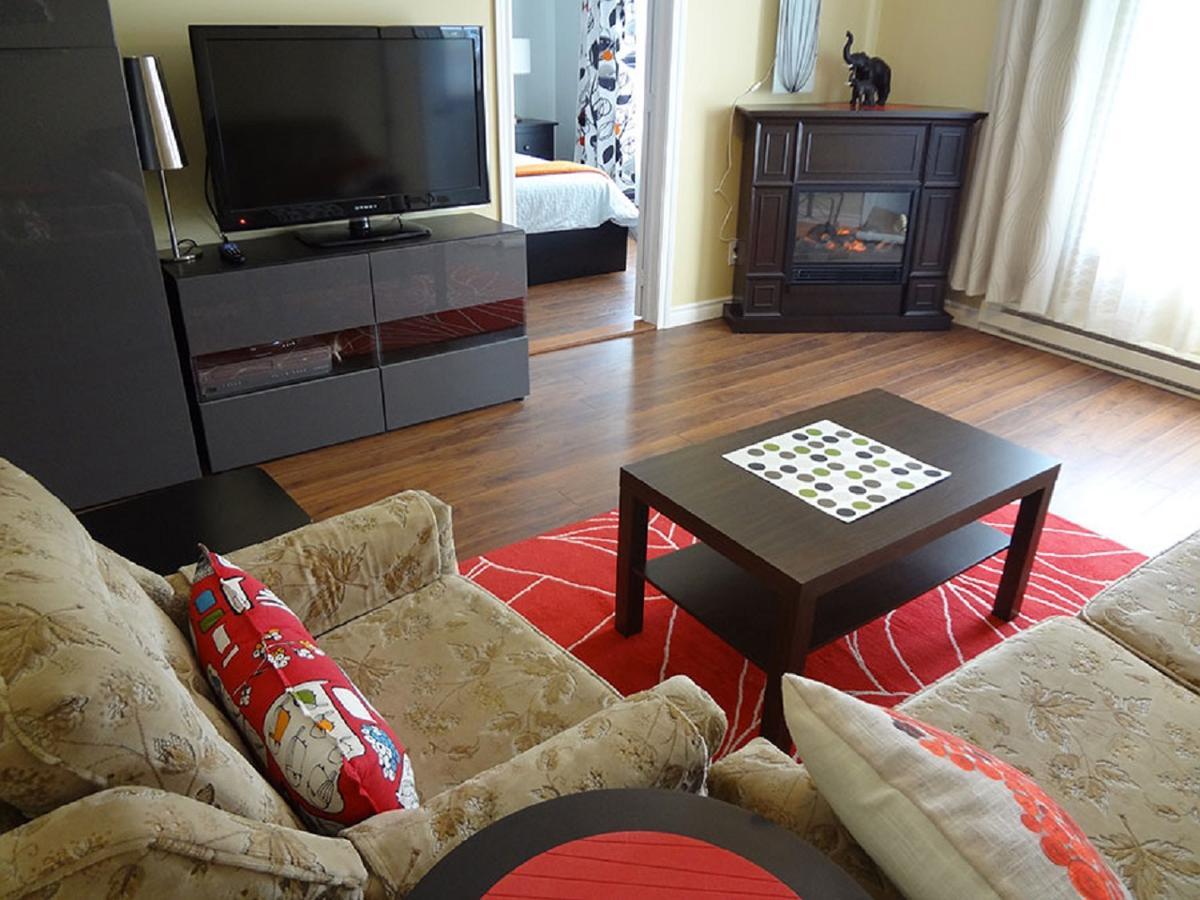 Auberge Pres du Lac Saint-Donat-de-Montcalm Extérieur photo