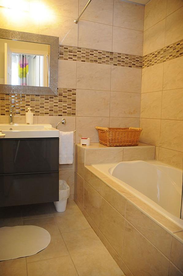 Auberge Pres du Lac Saint-Donat-de-Montcalm Extérieur photo
