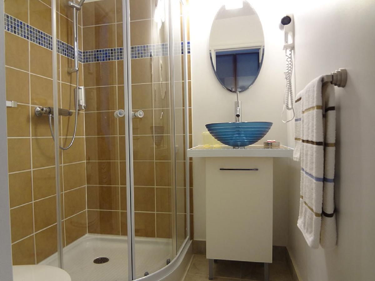Auberge Pres du Lac Saint-Donat-de-Montcalm Extérieur photo