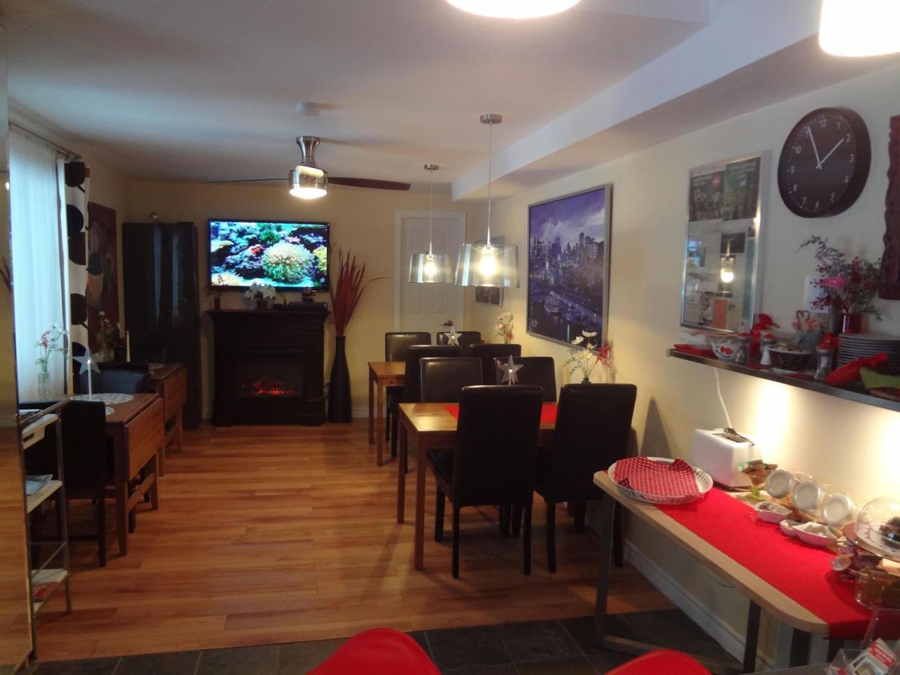 Auberge Pres du Lac Saint-Donat-de-Montcalm Extérieur photo